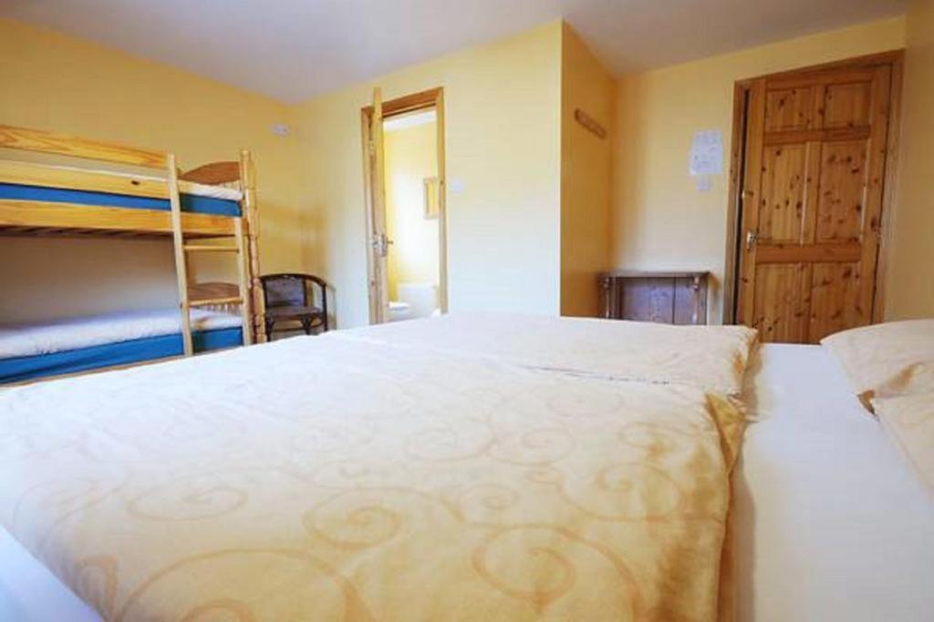 Failte Lodging Kenmare Town Centre ภายนอก รูปภาพ